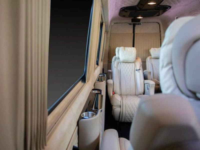 Starr Luxury Cars - Luxury Airport Chauffeur Service Best Coveted Luxury Exotic Cars - Book, Hire, Rent Chauffeur Service, and Self-Hire Service Mercedes Benz Jet Class - Seattle in USA