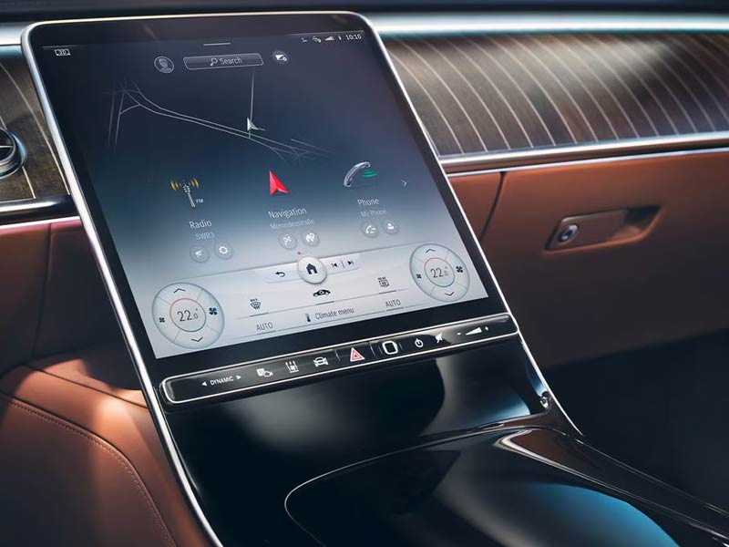 Starr Luxury Cars - Luxury Airport Chauffeur Service Best Coveted Luxury Exotic Cars - Book, Hire, Rent Chauffeur Service, and Self-Hire Service Mercedes Benz Maybach - Neom city in Emirates§