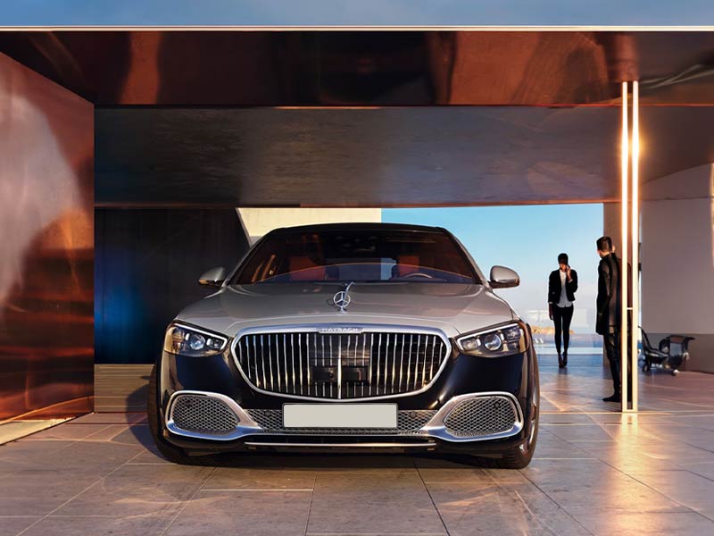 Starr Luxury Cars - Luxury Airport Chauffeur Service Best Coveted Luxury Exotic Cars - Book, Hire, Rent Chauffeur Service, and Self-Hire Service Mercedes Benz Maybach - Neom city in Emirates