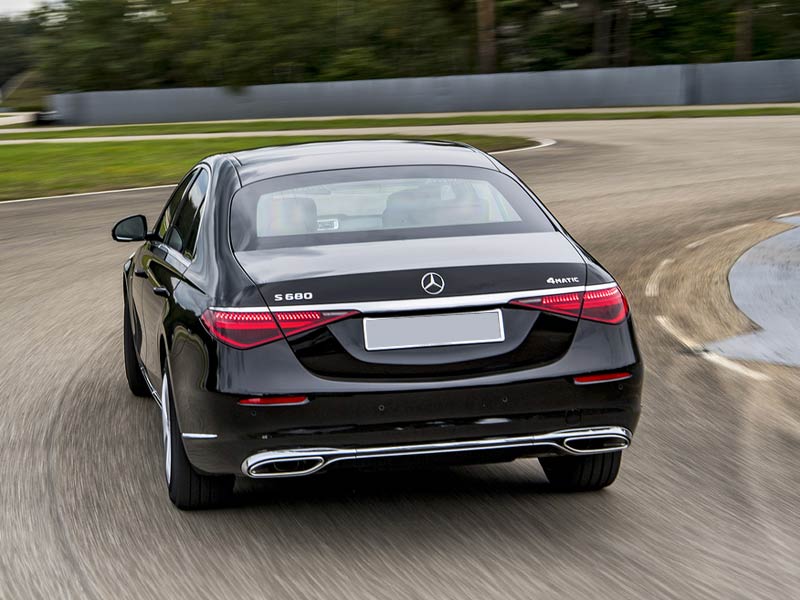 Starr Luxury Cars - Luxury Airport Chauffeur Service Best Coveted Luxury Exotic Cars - Book, Hire, Rent Chauffeur Service, and Self-Hire Service. Mercedes Benz S-Class - London Mayfair, UK