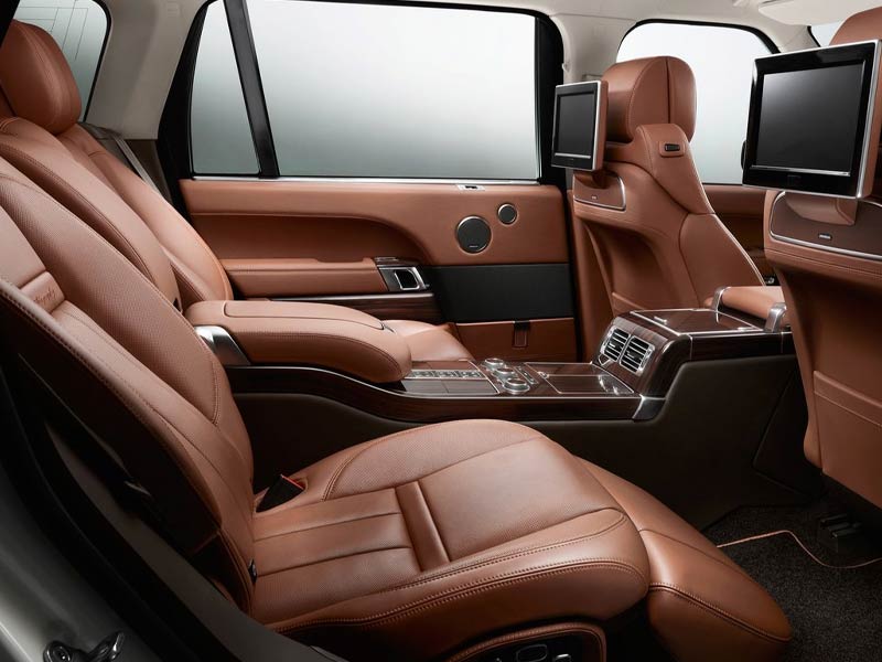 Starr Luxury Cars - Luxury Airport Chauffeur Service Best Coveted Luxury Exotic Cars - Book, Hire, Rent Chauffeur Service, and Self-Hire Service Range Rover LWB - Neom city in Emirates