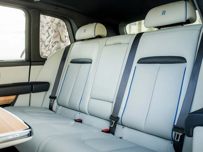 Starr Luxury Cars - Luxury Airport Chauffeur Service Best Coveted Luxury Exotic Cars - Book, Hire, Rent Chauffeur Service, and Self-Hire Service. Rolls Royce Cullinan - London Mayfair, UK