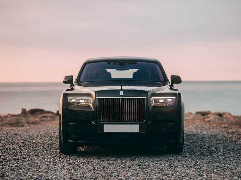 Starr Luxury Cars - Luxury Airport Chauffeur Service Best Coveted Luxury Exotic Cars - Book, Hire, Rent Chauffeur Service, and Self-Hire Service Rolls-Royce Phantom in Cairo, Egypt