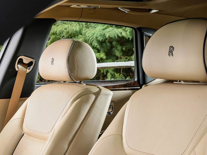 Starr Luxury Cars - Luxury Airport Chauffeur Service Best Coveted Luxury Exotic Cars - Book, Hire, Rent Chauffeur Service, and Self-Hire Service.Rolls-Royce Ghost Series II - Cape Town