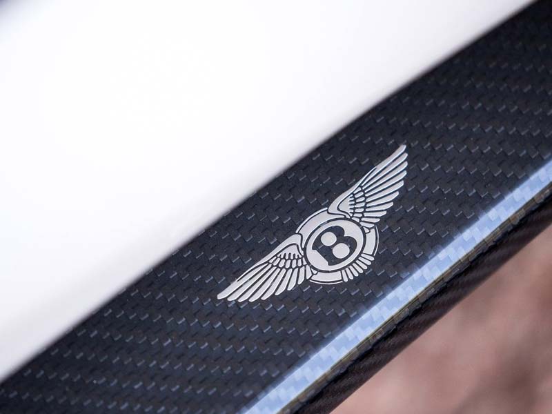 Starr Luxury Cars - Luxury Airport Chauffeur Service Best Coveted Luxury Exotic Cars - Book, Hire, Rent Chauffeur Service, and Self-Hire Service Bentley Bentayga in Orlando