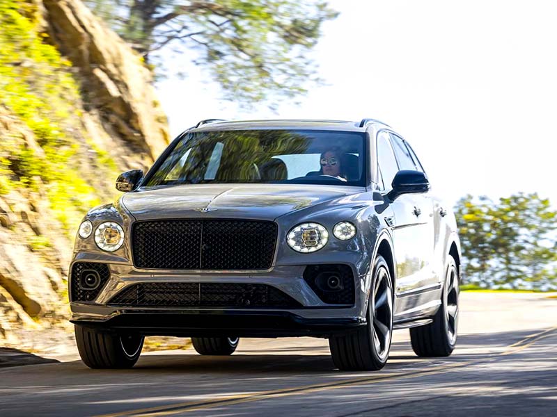 Starr Luxury Cars - Luxury Airport Chauffeur Service Best Coveted Luxury Exotic Cars - Book, Hire, Rent Chauffeur Service, and Self-Hire Service Bentley Bentayga San Francisco, in USA