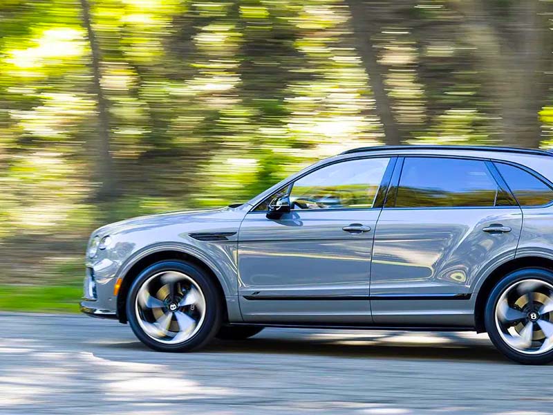 Starr Luxury Cars - Luxury Airport Chauffeur Service Best Coveted Luxury Exotic Cars - Book, Hire, Rent Chauffeur Service, and Self-Hire Service Bentley Bentayga San Francisco, in USA