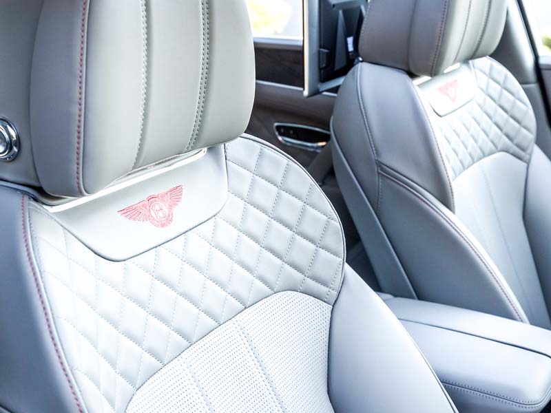 Starr Luxury Cars - Luxury Airport Chauffeur Service Best Coveted Luxury Exotic Cars - Book, Hire, Rent Chauffeur Service, and Self-Hire Service Bentley Bentayga in Orlando