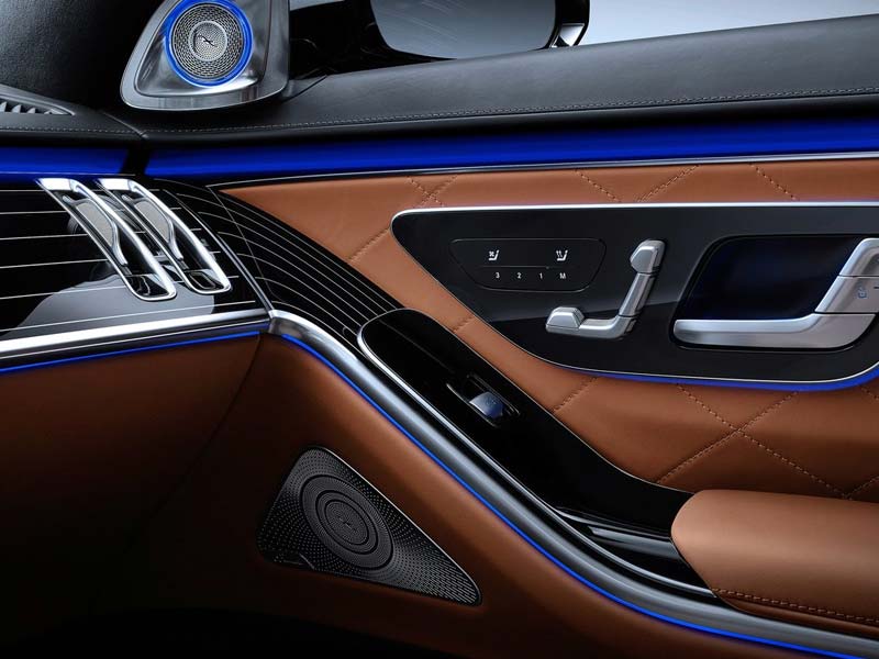 Starr Luxury Cars - Luxury Airport Chauffeur Service Best Coveted Luxury Exotic Cars - Book, Hire, Rent Chauffeur Service, and Self-Hire Service Mercedes Benz S Class in Austin, Texas in USA