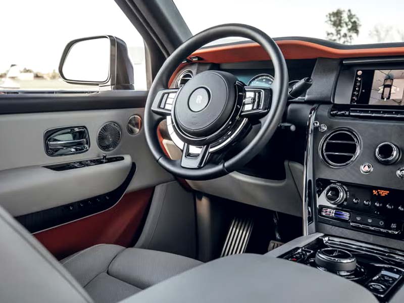 Starr Luxury Cars - Luxury Airport Chauffeur Service Best Coveted Luxury Exotic Cars - Book, Hire, Rent Chauffeur Service, and Self-Hire Service Rolls-Royce Cullinan in Hamptons in USA