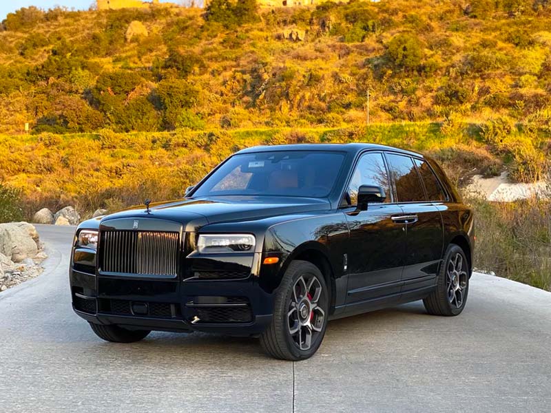 Starr Luxury Cars - Luxury Airport Chauffeur Service Best Coveted Luxury Exotic Cars - Book, Hire, Rent Chauffeur Service, and Self-Hire Service Rolls-Royce Cullinan in Nashville in USA