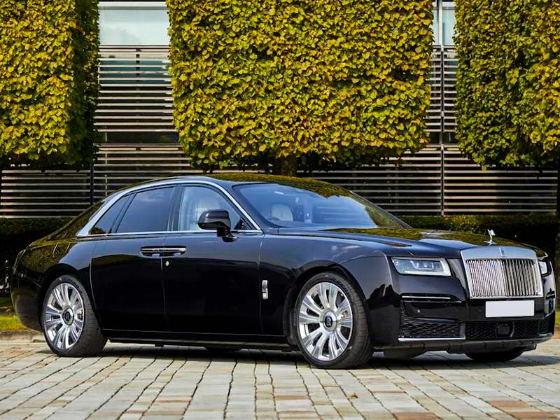 Starr Luxury Cars - Luxury Airport Chauffeur Service Best Coveted Luxury Exotic Cars - Book, Hire, Rent Chauffeur Service, and Self-Hire Service Rolls-Royce Ghost, in Orlando