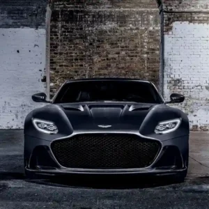ASTON MARTIN DBS