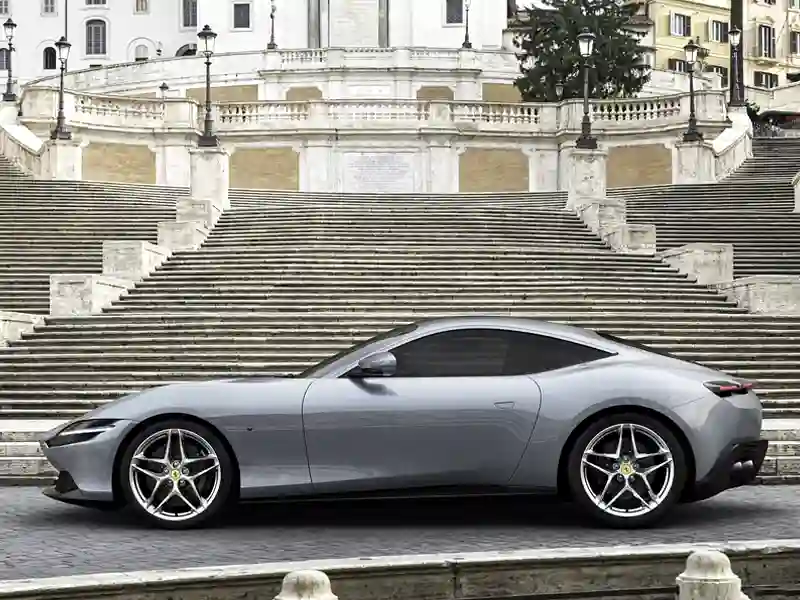 Side view of the Ferrari Roma