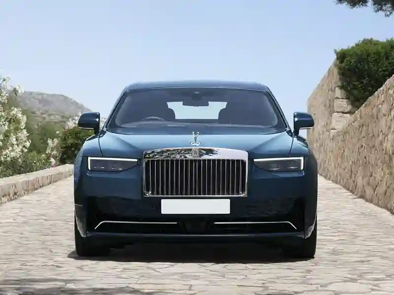 Rolls-Royce Ghost blue colour