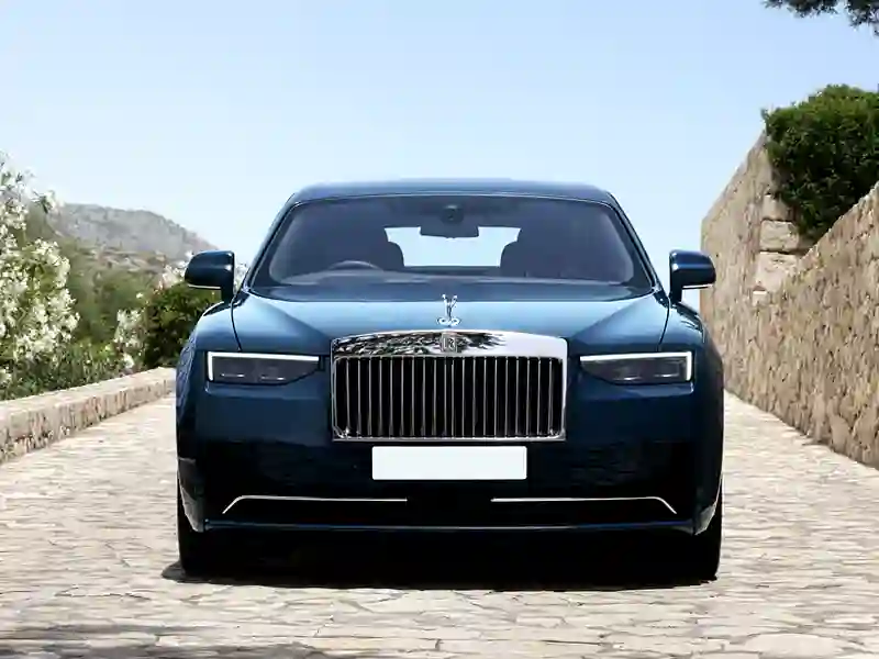 Navy blue Rolls-Royce Ghost