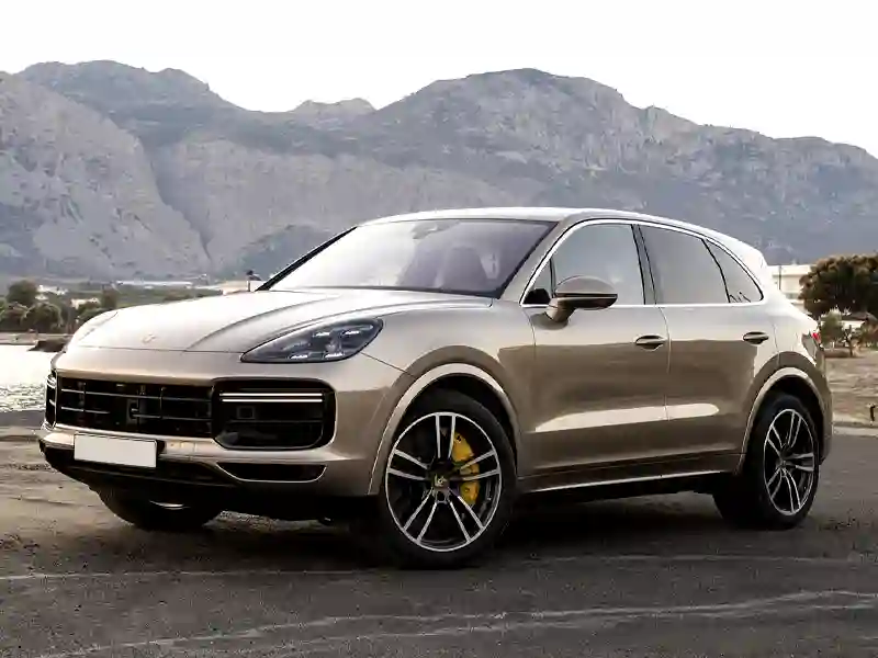Porsche Cayenne golden colour