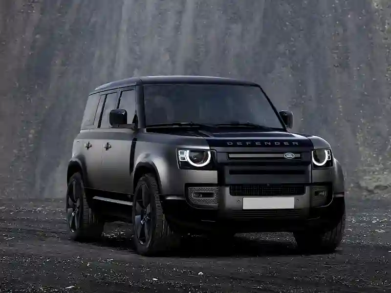 Land Rover Defender 110 black colour