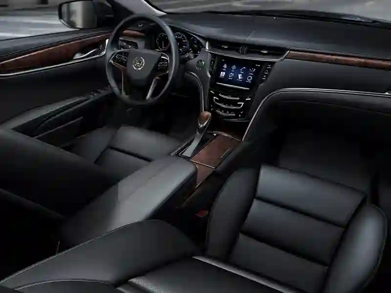 Front seat of the Cadillac XTs