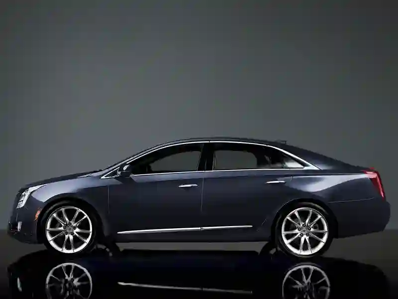 Side of the Cadillac XTS