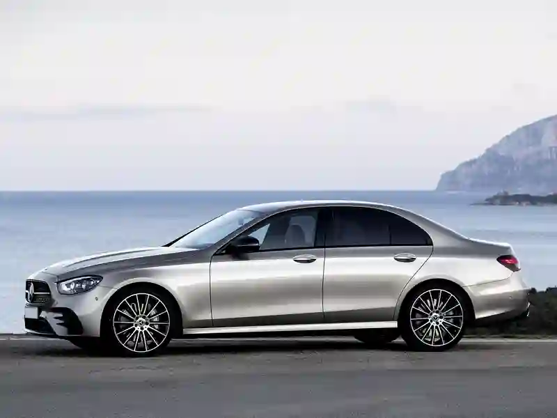 Side of the Mercedes Benz E Class