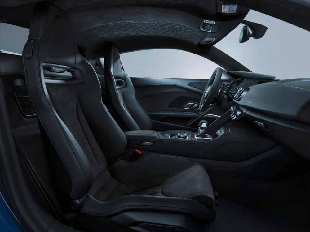 Audi R8 V10 Coupe - Image 3