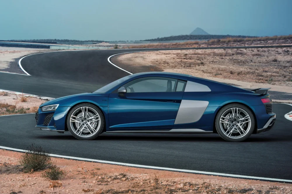 Audi R8 V10 Coupe - Image 2