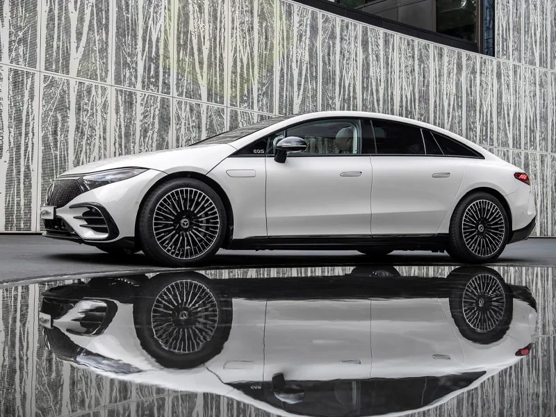 MERCEDES BENZ EQS
