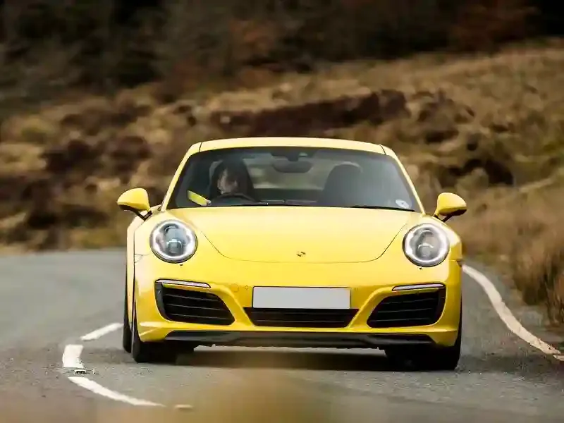 Porsche 911 Carrera 4S