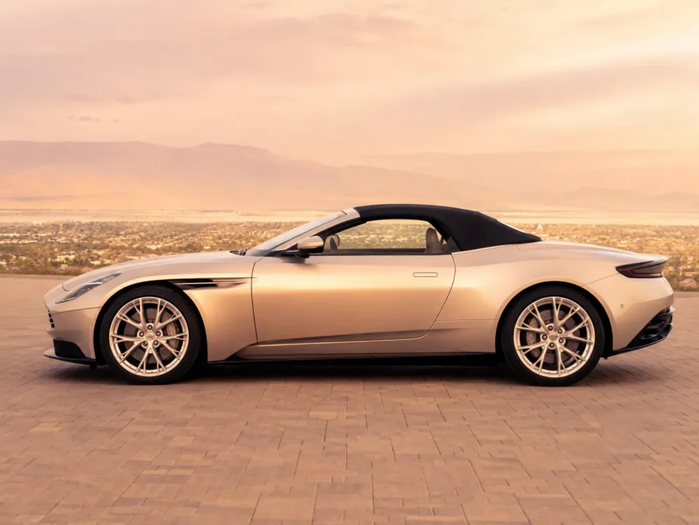 Aston Martin DB11 Volante - Image 3