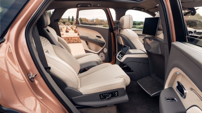 BENTLEY BENTAYGA back seat BENTLEY BENTAYGA back seat