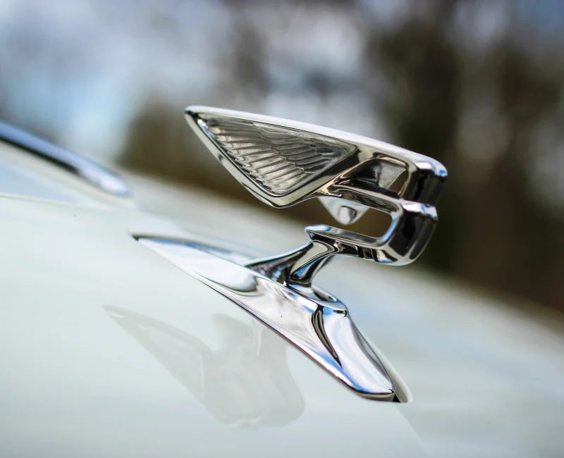 BENTLEY FLYING SPUR 2022 - Crest