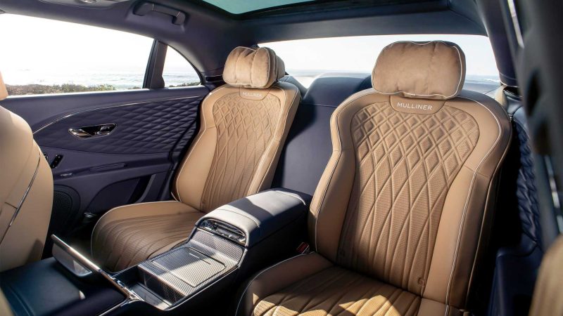 BENTLEY GTC MULLINER backseat brown