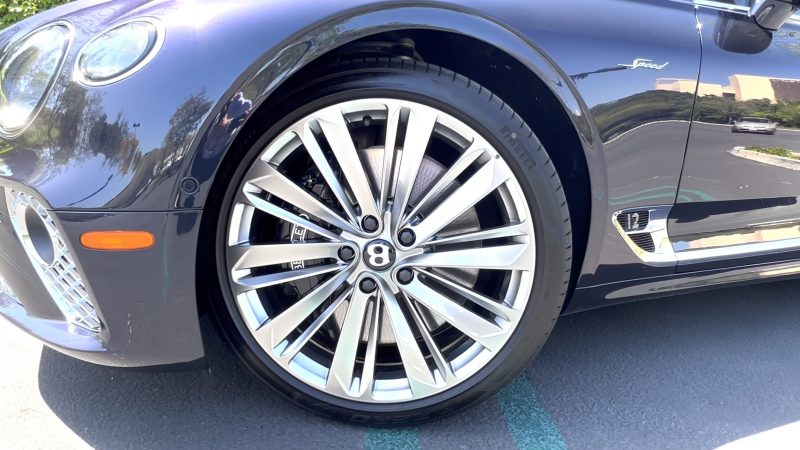 BENTLEY GTC - silver rim