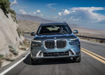 BMW X7 drive_cleanup BMW X7 hire UK – seven-seat luxury SUV self-drive