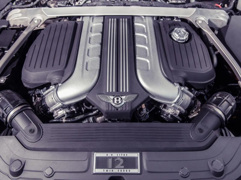 Bentley Continental GT engine