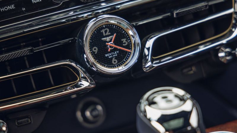 Bentley Flying Spur interior clock
