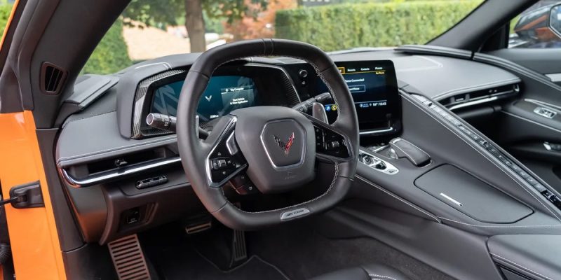 CHEVROLET CORVETTE C8 Dashboard 1