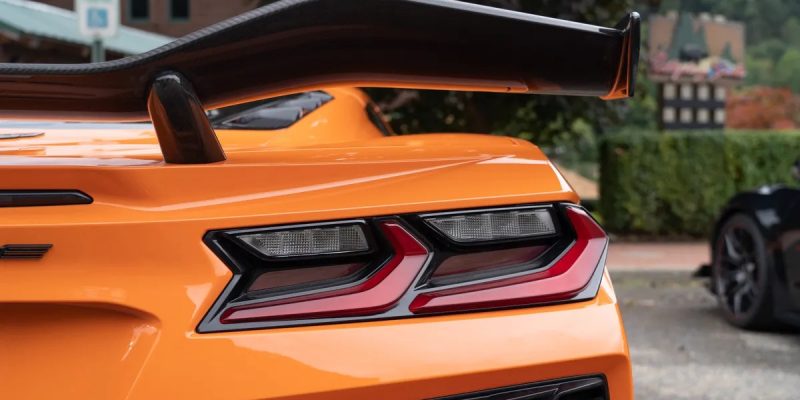 CHEVROLET CORVETTE C8 breaklight