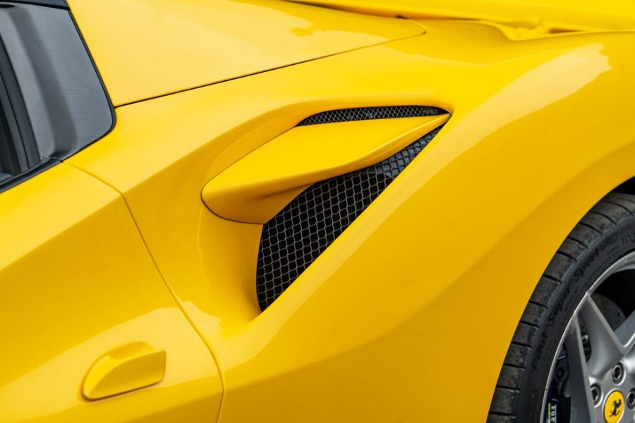 FERRARI F8 TRIBUTO air vent