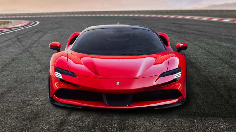 FERRARI SF90 Red front view