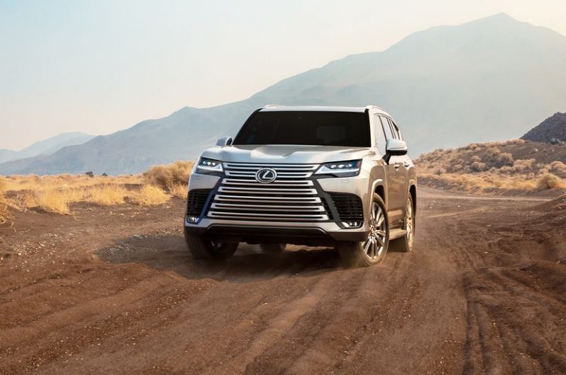 LEXUS LX 750 - Driven 3