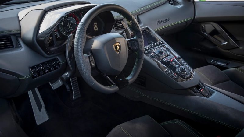 Lamborghini Aventador S green front dash