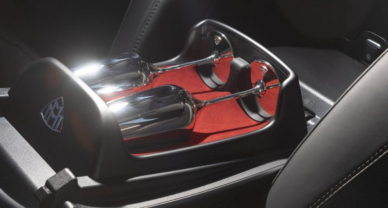 MERCEDES GLS MAYBACH cups MERCEDES GLS MAYBACH cups