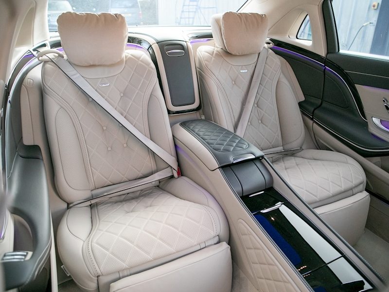 MERCEDES MAYBACH S600 back seat