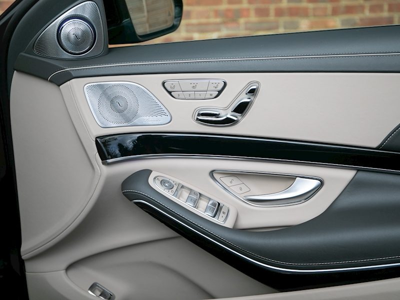MERCEDES MAYBACH S600 door