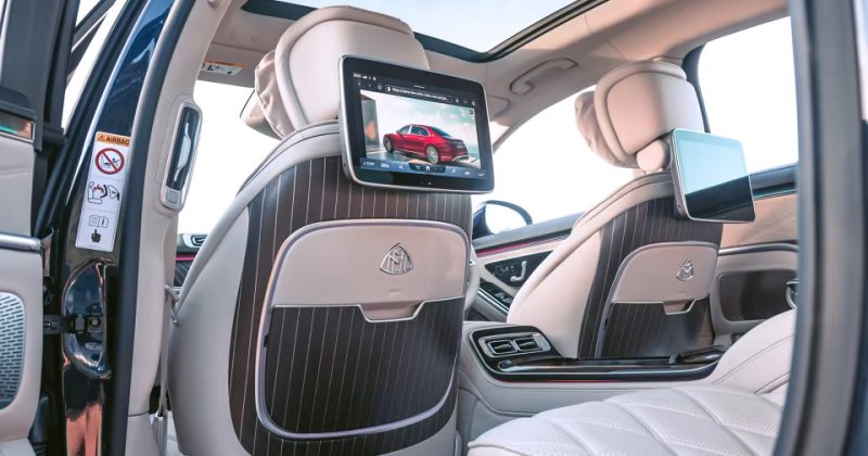 MERCEDES MAYBACH back seat with monitor