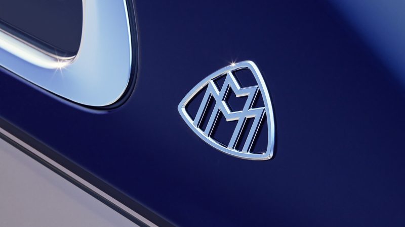 MERCEDES MAYBACH crest