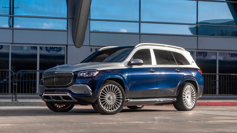 Mercedes GLS Maybach blue