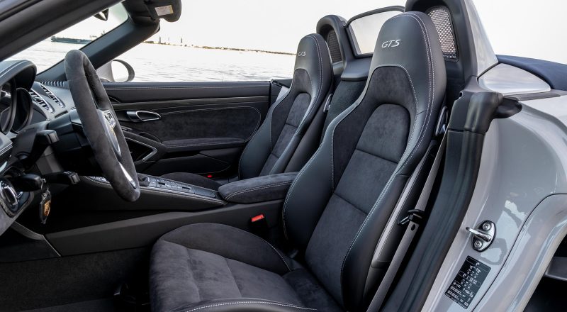 PORSCHE 718 BOXSTER seats